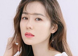 Son Ye Jin tiếp tục vượt mặt Song Hye Kyo trên đường đua nhan sắc khi trở thành mỹ nhân đẹp nhất châu Á