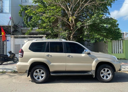 'Xế độc' Toyota Prado máy dầu, số sàn tại Việt Nam