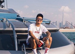 Cận cảnh kỳ nghỉ hè sang chảnh của Jadon Sancho