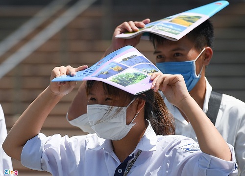 'Điểm chuẩn đại học sẽ tăng, không chỉ vì đề thi dễ'