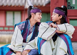 'Hwarang' - phim đầu tay của V (BTS) và Park Seo Joon phát sóng vào tháng 8: Idol được khen về diễn xuất, fan bắt đầu 'cày' lại chưa?