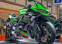 Kawasaki Ninja Z25R lộ ảnh thực tế: Yamama MT-25 lại "đau đầu"