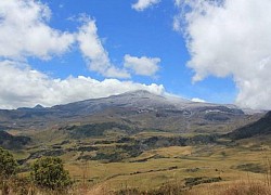 Núi lửa Nevado del Ruiz ở Colombia gia tăng hoạt động địa chấn