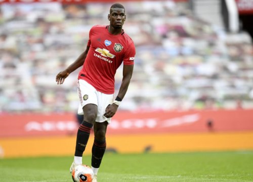 Pogba úp mở về hợp đồng mới, bày trò "câu like" khiến fan MU hụt hẫng