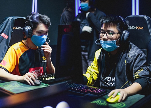 VCS mùa Hè 2020: "Dia1 Esports" phục thù thành công Team Flash, chờ "tử chiến" vòng playoffs