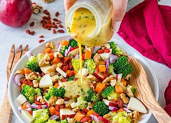 Ăn salad để giảm cân, nữ sinh phải cấp cứu trong đêm