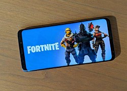 Apple kiếm bộn tiền từ trò chơi gây sốt Fortnite rồi thẳng tay gỡ khỏi App Store