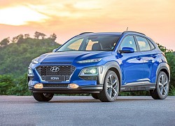 Doanh số sụt giảm, Hyundai KONA vẫn áp đảo Ford EcoSport