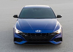 Hyundai ra mắt sedan thể thao số sàn Elantra N Line 2021