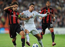 Kinh điển đối đầu Ronaldo Pirlo: "Trò" CR7 ghi bàn nhiều gấp 7 lần "thầy"