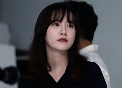 Nàng cỏ Goo Hye Sun đăng ảnh 'mơ màng' cùng trai lạ: Chữa lành vết thương lòng sau ly hôn nhờ điều này