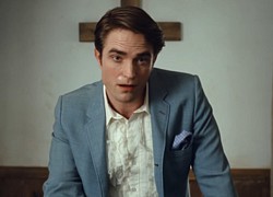 Netflix tung trailer 'The Devil All The Time': Bạn chọn Tom Holland hay Robert Pattinson?