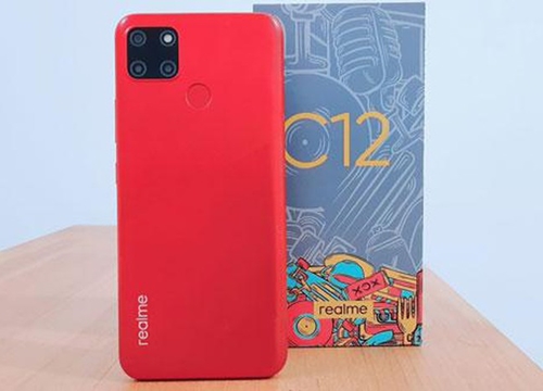 Realme ra mắt smartphone chống nước, pin 6.000 mAh, 3 camera sau, giá gần 3 triệu