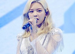 Sau ồn ào hát nhép, JYP thông báo Jeongyeon (TWICE) vắng mặt tại lễ trao giải SORIBADA 2020 khiến fan lo lắng