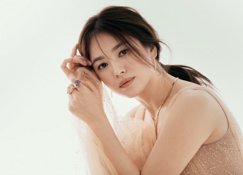 Song Hye Kyo và Jun Ji Hyun tiết lộ cảm hứng phong cách thời trang