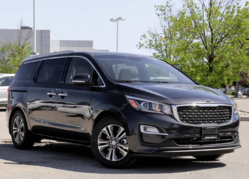 Giá xe ôtô hôm nay 15/8: Kia Sedona giảm mạnh