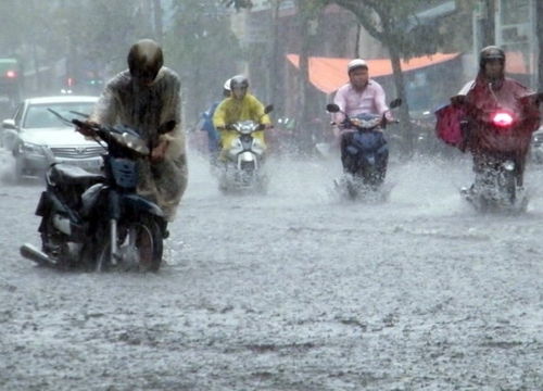 Áp thấp nhiệt đới mạnh thành bão số 4, Bắc Bộ có mưa lớn đến cuối tuần