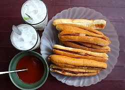 Bánh mì cay Hải Phòng: Cay nồng, giòn thơm thỏa cơn đói