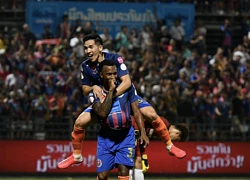 V-League &#8216;đóng băng&#8217; còn Thai-League hào hứng đón khán giả vào sân