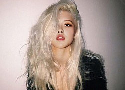 Dân tình náo loạn vì ảnh Rosé (BLACKPINK) tóc bạch kim, xẻ sâu khoe ngực đầy táo bạo, nhưng sai quá sai rồi!