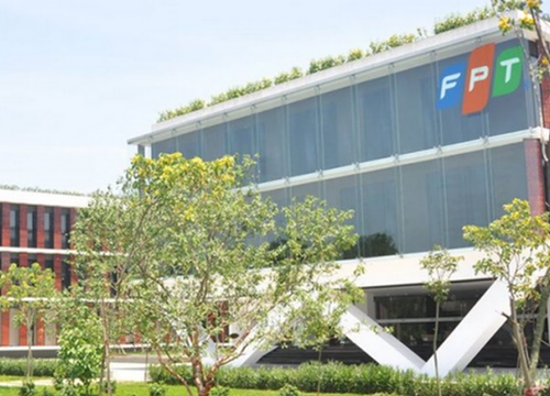 FPT ước lãi ròng 7 tháng tăng 14% lên 1.922 tỷ đồng