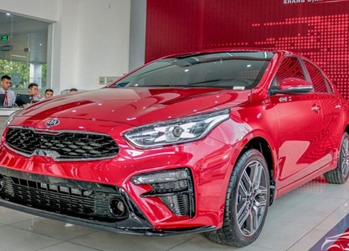 Kia Cerato giữ ngôi dẫn đầu phân khúc xe hạng C tháng 7