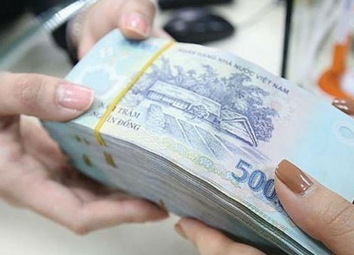 Lãi suất ngân hàng mới nhất hôm nay 19/8: Kỳ hạn 12 tháng cao nhất 7,7%