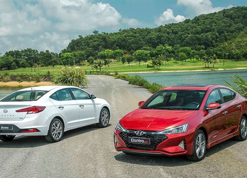 Phân khúc xe hạng C: Cerato vững ngôi đầu, Corolla Altis "mất hút"