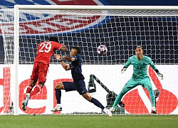 Bayern Munich hoàn tất "cú ăn ba", HLV Flick thừa nhận "may hơn khôn"