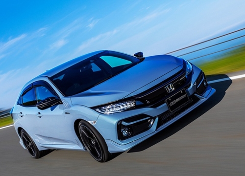 Honda Civic 2020 hầm hố hơn với gói phụ kiện Mugen