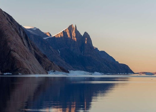 Lượng băng kỷ lục "bốc hơi" khỏi Greenland năm 2019