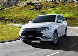 10 ô tô bán chậm nhất tại Mỹ: Mitsubishi Outlander dẫn đầu