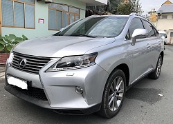 7 năm tuổi, Lexus RX 350 vẫn đắt hơn Mercedes-Benz GLC 2020 cả trăm triệu đồng