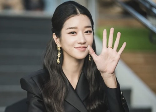 'Điên nữ' Seo Ye Ji: Từ nữ sinh bình thường đến minh tinh hàng đầu, làm sao có thể nổi tiếng?