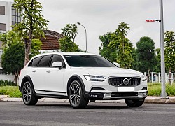 'Hàng hiếm' Volvo V90 Cross Country bán lại rẻ hơn mua mới 800 triệu, mức ODO đáng kinh ngạc sau 2 năm