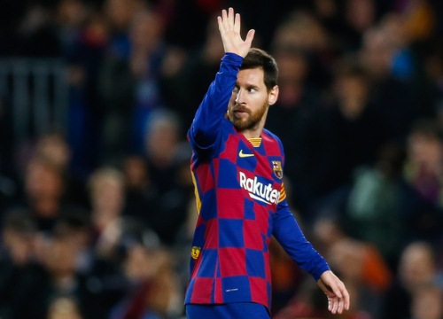 Messi lần đầu xuất hiện trước công chúng sau khi đòi rời Barcelona