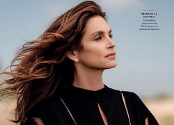 Siêu mẫu Cindy Crawford đẹp mặn mà trên trang bìa tạp chí