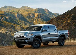 Toyota Tacoma 2021 cải tiến ngoại hình hầm hố hơn