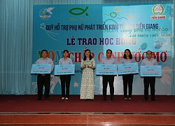 Trao học bổng chắp cánh ước mơ cho 500 học sinh có hoàn cảnh khó khăn tại Tiền Giang