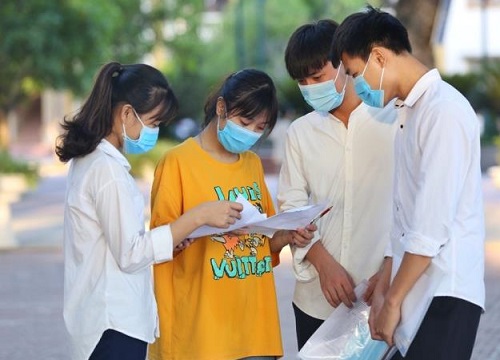 Vì sao các môn thi tốt nghiệp THPT 2020 có điểm trung bình cao hơn năm 2019?