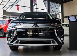 Bán chạy ở Việt Nam nhưng Mitsubishi Outlander lại đội sổ ở Mỹ: Mất tới gần 200 ngày mới bán được 1 xe