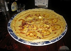 Bánh pancake và khoai tây nghiền kiểu Hà Lan