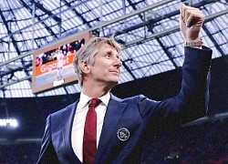 Van Der Sar gửi gắm trò cưng cho MU chăm sóc