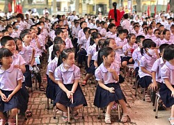 Mang Trung thu đến con em công nhân, thiếu nhi khó khăn