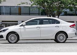 Suzuki Ciaz 2020 ra mắt tại Việt Nam