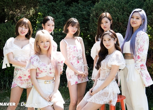 Thành viên Oh My Girl phải vay mượn để trang trải cuộc sống