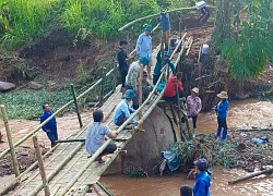 Chuẩn bị năm học mới ở "rốn lũ" Nậm Pồ