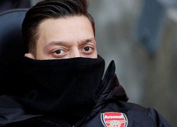 Để thoát khỏi ngõ cụt, Arsenal và Ozil cần phải làm gì?