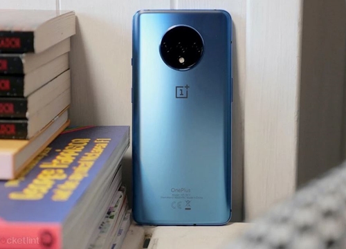 OnePlus bị tố tự ý cài ứng dụng vào điện thoại người dùng