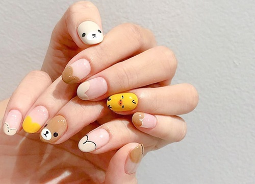 Làm đẹp móng tay với các mẫu nail cute xỉu đang là xu hướng hot nhất hiện nay. Với những thiết kế đơn giản và tinh tế, bạn sẽ chẳng thể cưỡng lại được sự dễ thương và đáng yêu của chúng. Hãy tạo nên một bộ móng tay xinh đẹp và tươi mới với bộ sưu tập này.